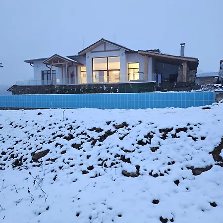къщата на Mечтите / House Of The Dreams