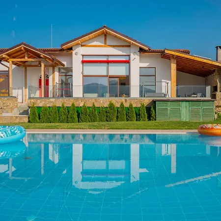 Villa къщата на Mечтите / House Of The Dreams